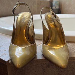 Carlos Santa sling back